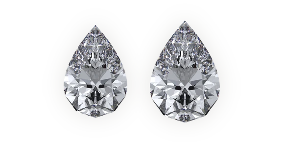 Pear diamonds at 1.00 carat: a regular diamond beside a larger-looking Smart Cut diamond